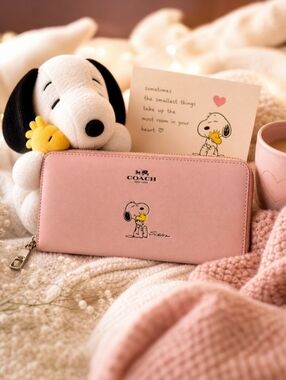 RARE Coach x Peanuts Snoopy Woodstock Pink Leather Zip Around Wallet NWOT Set